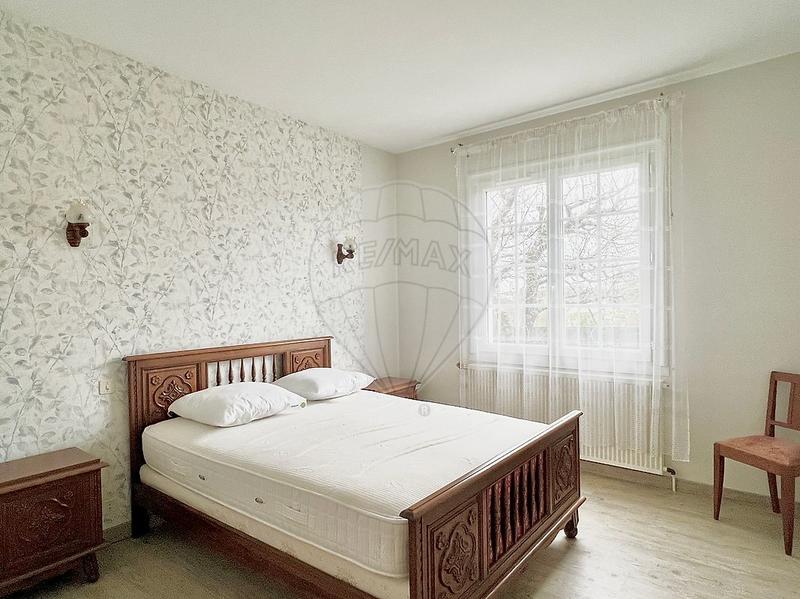 Maison - 138 m² - 7 pièces