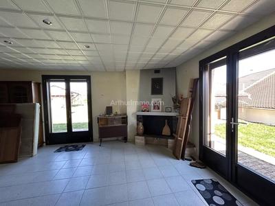 Maison - 234 m² - 9 pièces