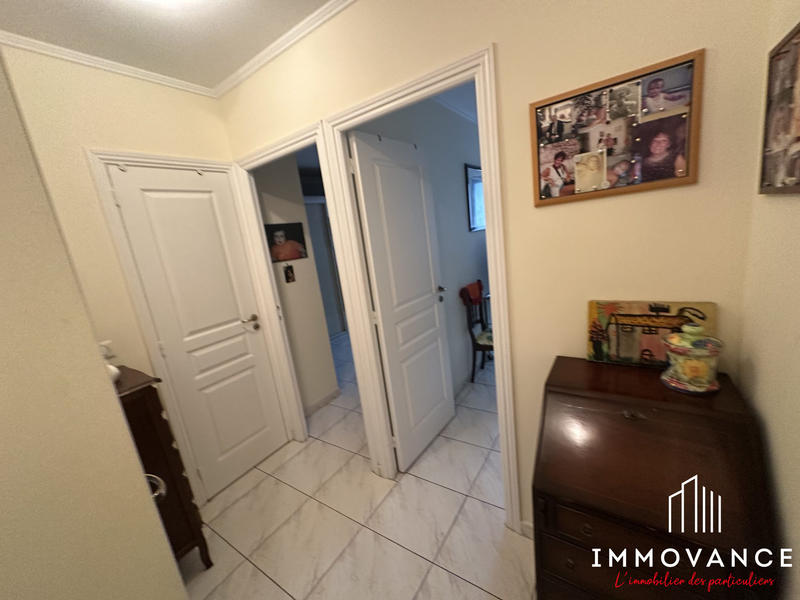 Appartement - 81 m² - 3 pièces