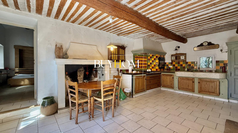 Maison - 183 m² - 5 pièces