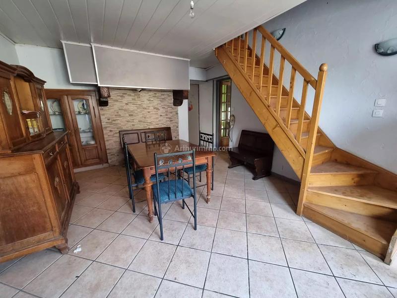 Maison - 143 m² - 5 pièces