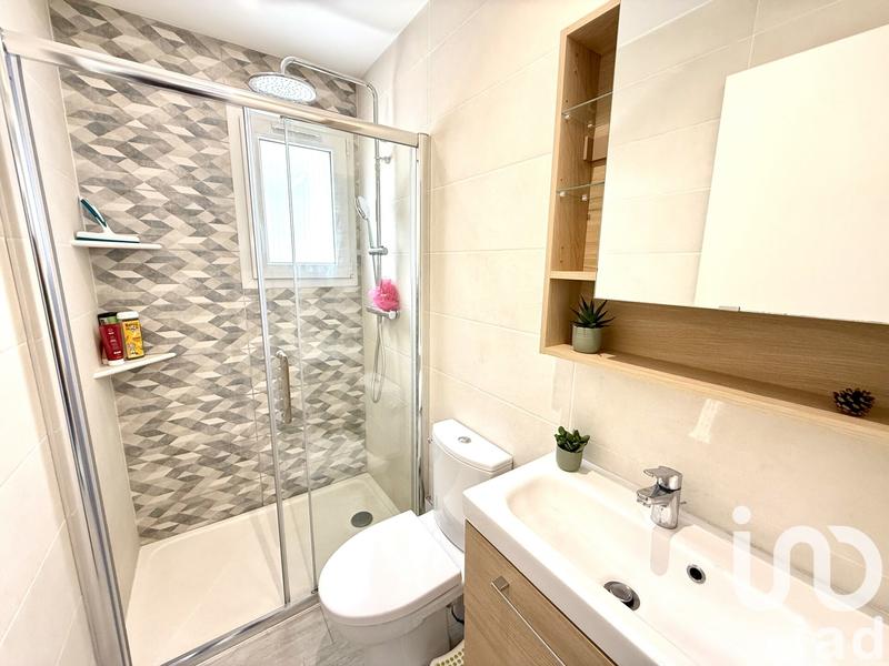 Maison - 111 m² - 5 pièces