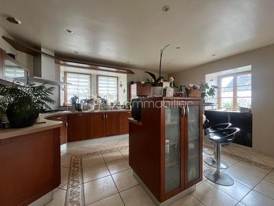 Corps de ferme - 166 m² - 7 pièces