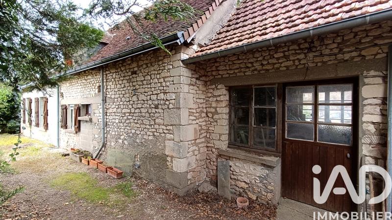 Maison - 161 m² - 8 pièces