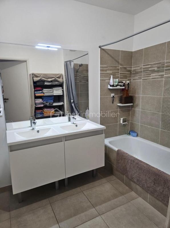 Appartement - 70 m² - 4 pièces