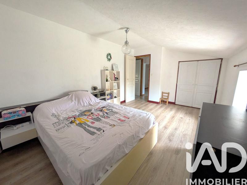 Maison - 162 m² - 6 pièces