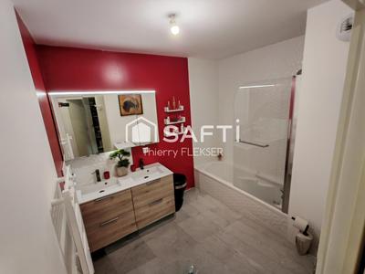 Appartement - 100 m² - 5 pièces