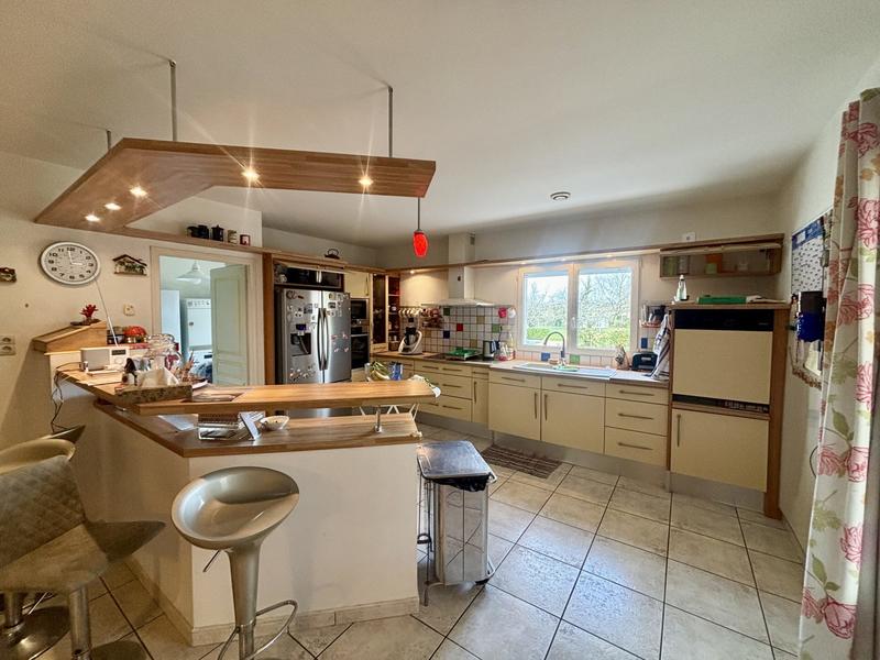 Villa - 209 m² - 4 pièces