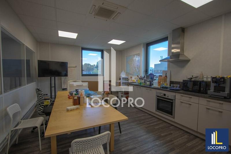 Local d'activité / Entrepôt - 360 m²