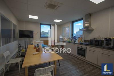 Local d'activité / Entrepôt - 360 m²