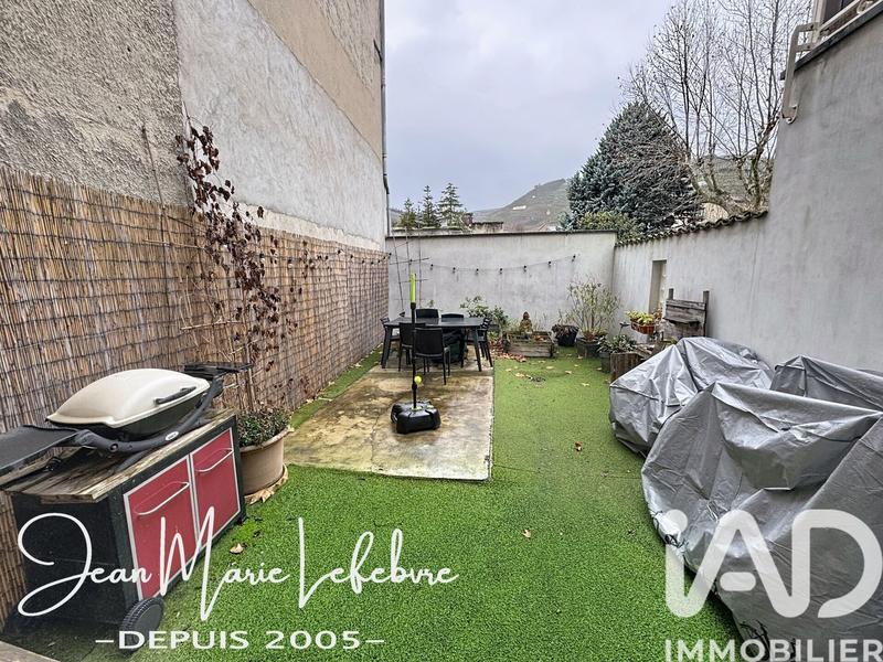 Maison de village - 95 m² - 4 pièces