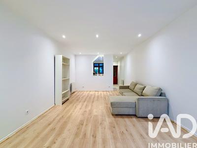 Maison de ville - 84 m² - 4 pièces