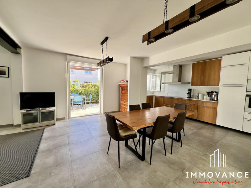 Maison - 147 m² - 5 pièces