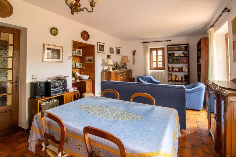 Villa - 138 m² - 8 pièces