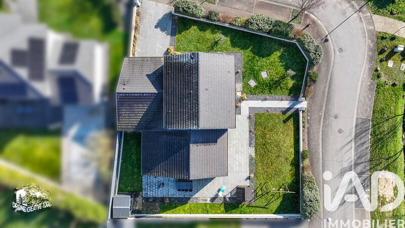 Maison - 230 m² - 6 pièces