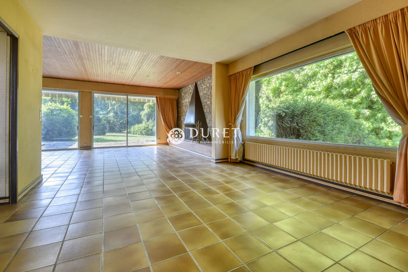 Villa - 236 m² - 8 pièces