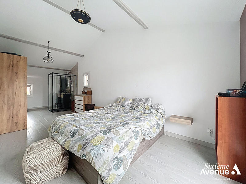 Maison - 120 m² - 5 pièces