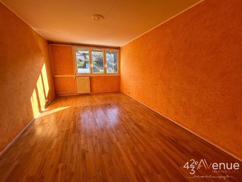 Appartement - 72 m² - 3 pièces