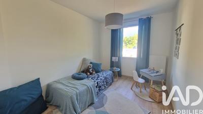 Appartement - 85 m² - 4 pièces