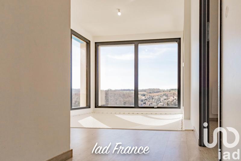 Maison - 142 m² - 6 pièces