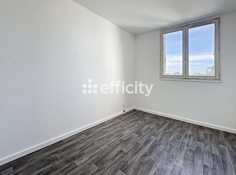 Appartement - 96 m² - 4 pièces