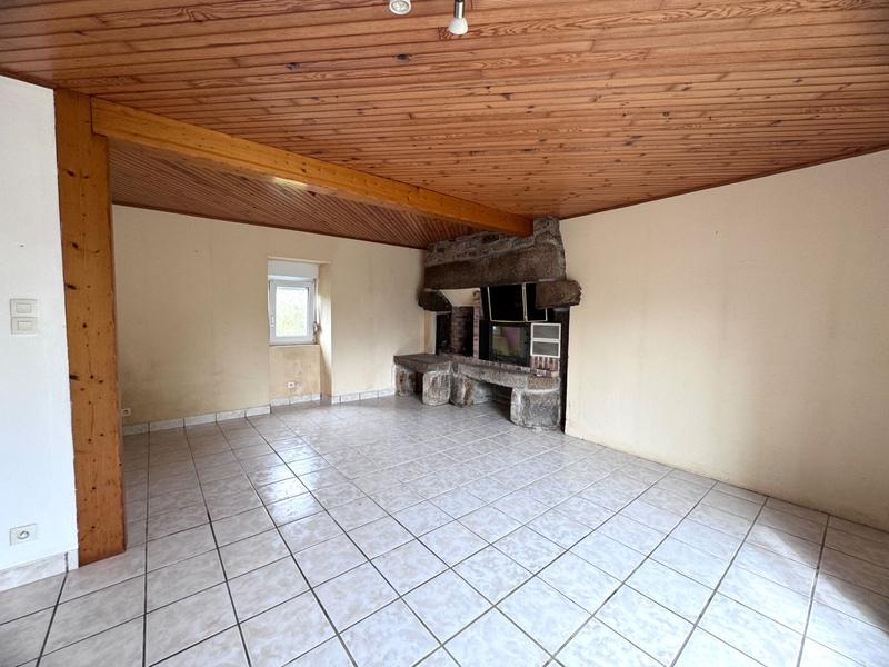 Maison - 128 m² - 7 pièces