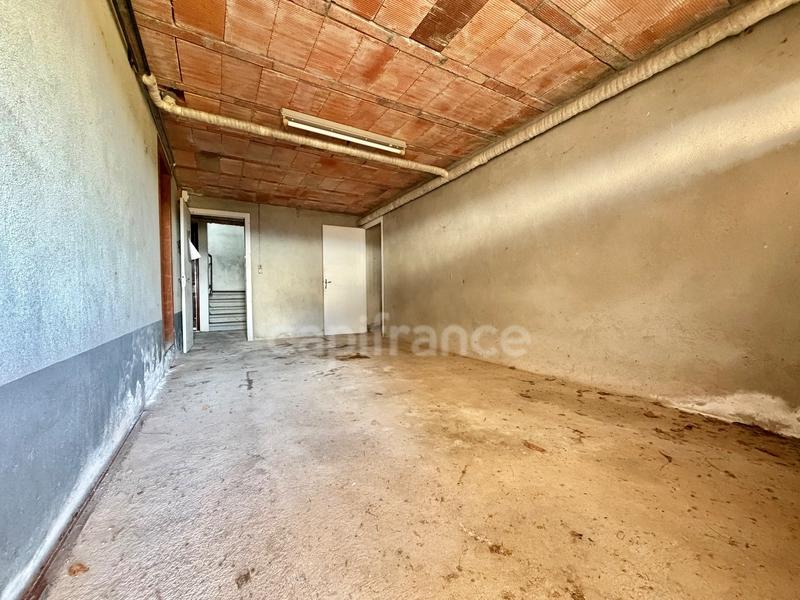 Maison - 185 m² - 6 pièces