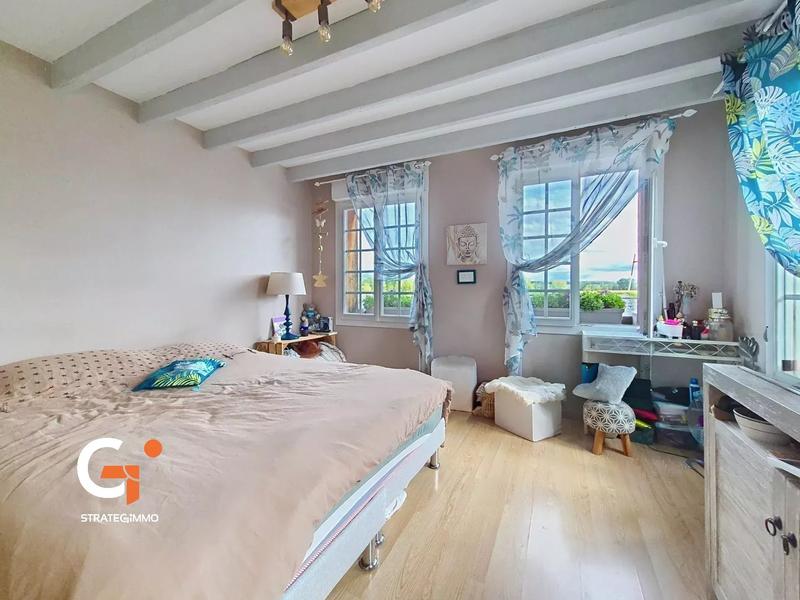 Maison - 140 m² - 7 pièces