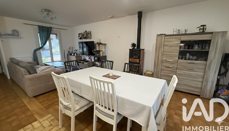 Maison - 75 m² - 5 pièces