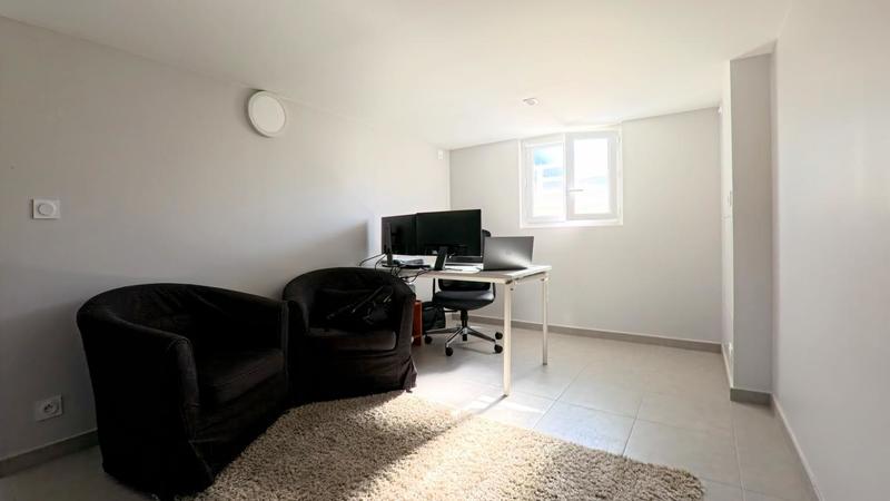 Maison - 191 m² - 6 pièces