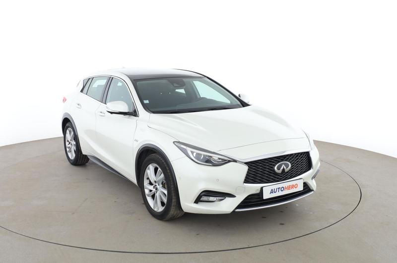 Infiniti Q30 2.2d Premium Dct 170 ch