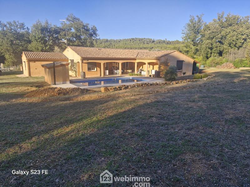 Villa - 132 m² - 6 pièces