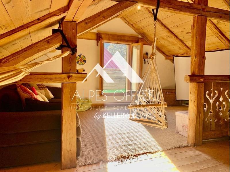 Triplex - 189 m² - 7 pièces