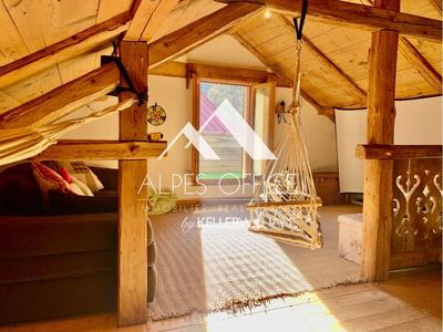 Triplex - 189 m² - 7 pièces