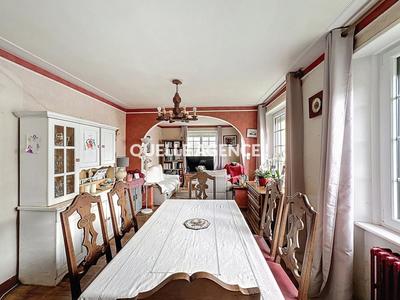 Maison - 107 m² - 6 pièces