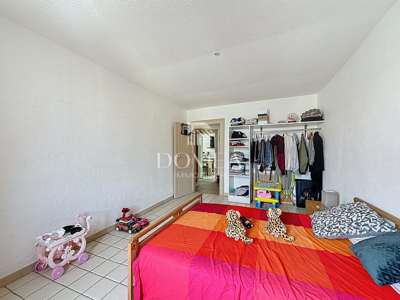 Appartement - 80 m² - 3 pièces