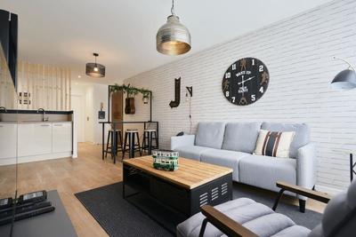 Appartement - 85 m² - 5 pièces