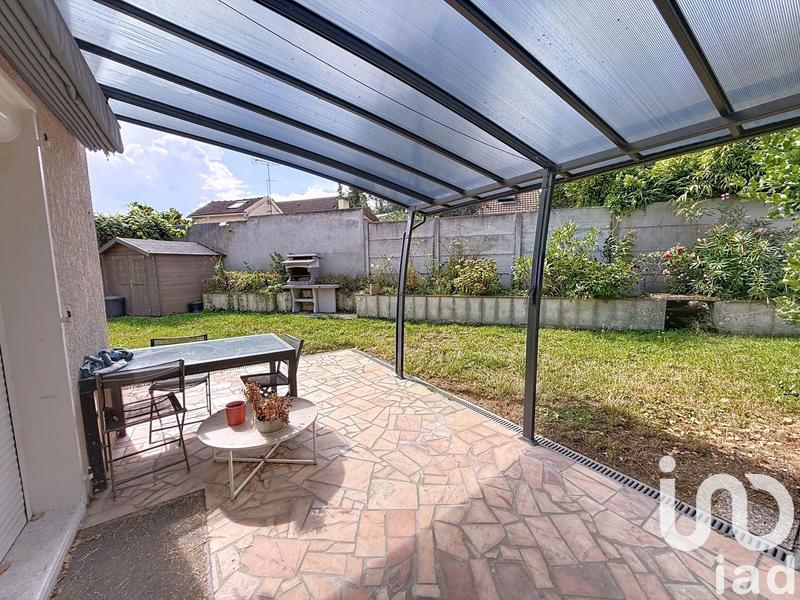 Maison - 92 m² - 5 pièces