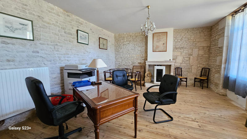 Maison - 400 m² - 11 pièces