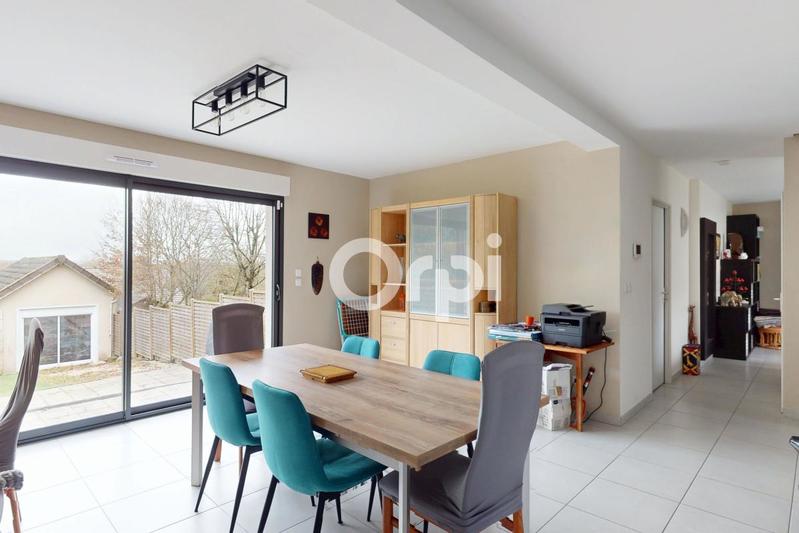 Maison - 150 m² - 6 pièces