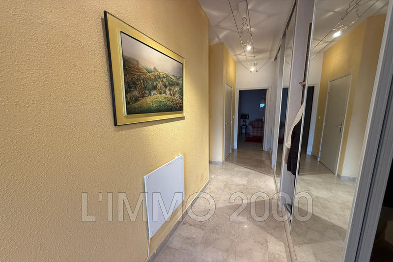 Appartement - 106 m² - 4 pièces