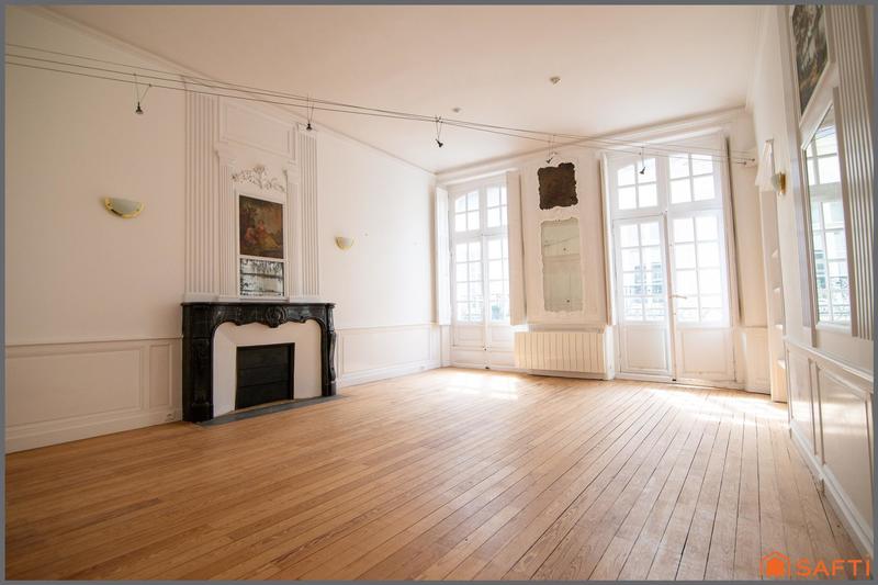 Bureau - 200 m² - 8 pièces