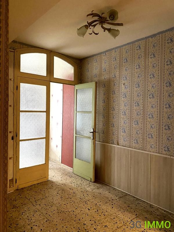 Maison - 254 m² - 8 pièces