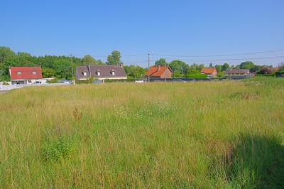 Terrain constructible - 1 224 m²