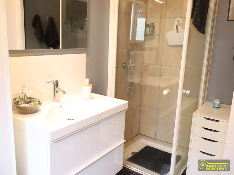 Maison - 99 m² - 4 pièces