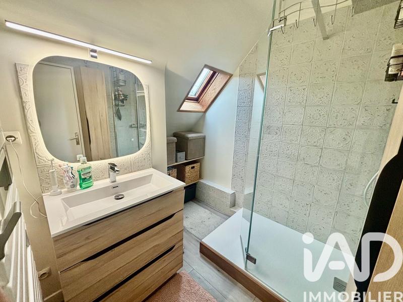 Maison - 103 m² - 5 pièces