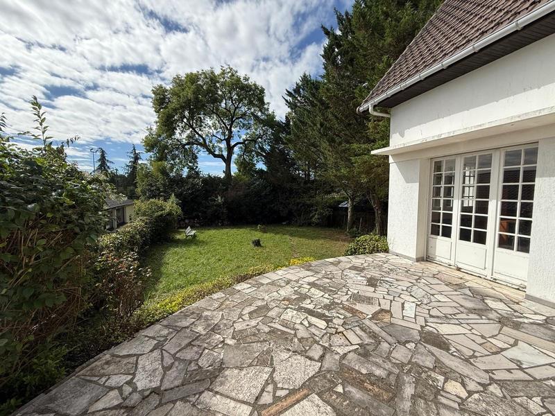 Maison - 163 m² - 6 pièces