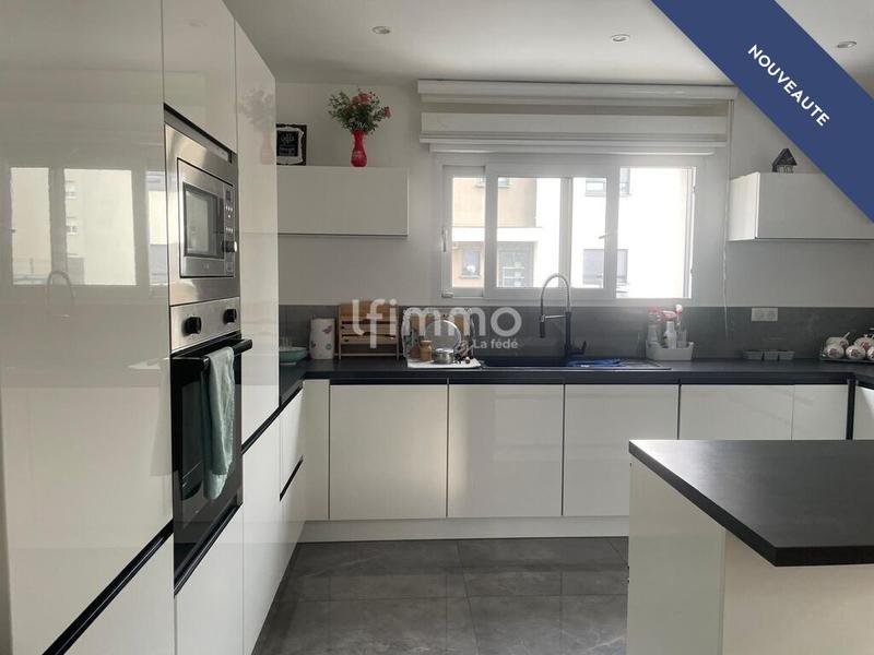 Maison - 134 m² - 5 pièces