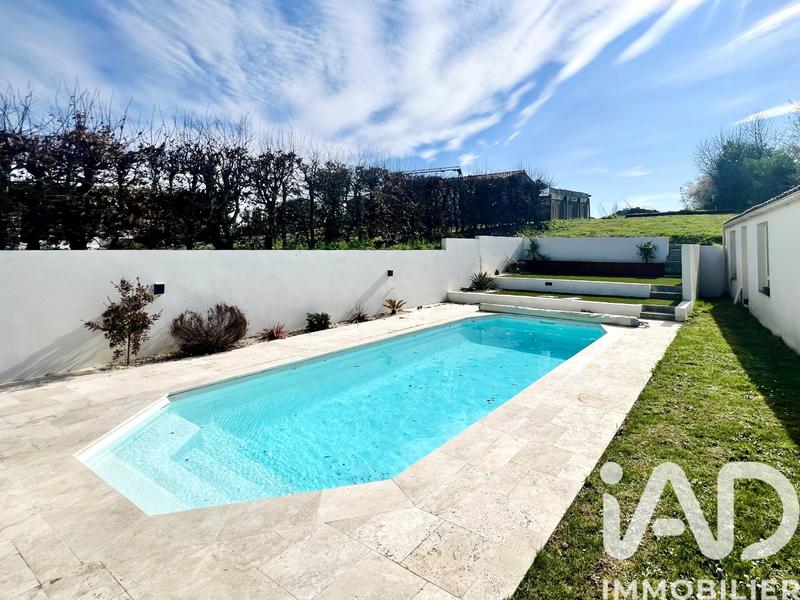 Maison - 120 m² - 6 pièces