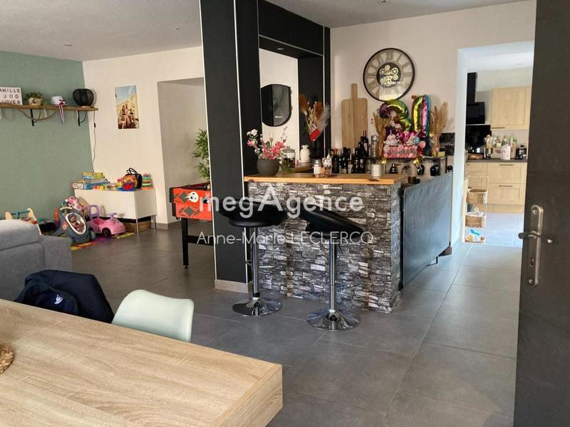 Appartement - 120 m² - 5 pièces